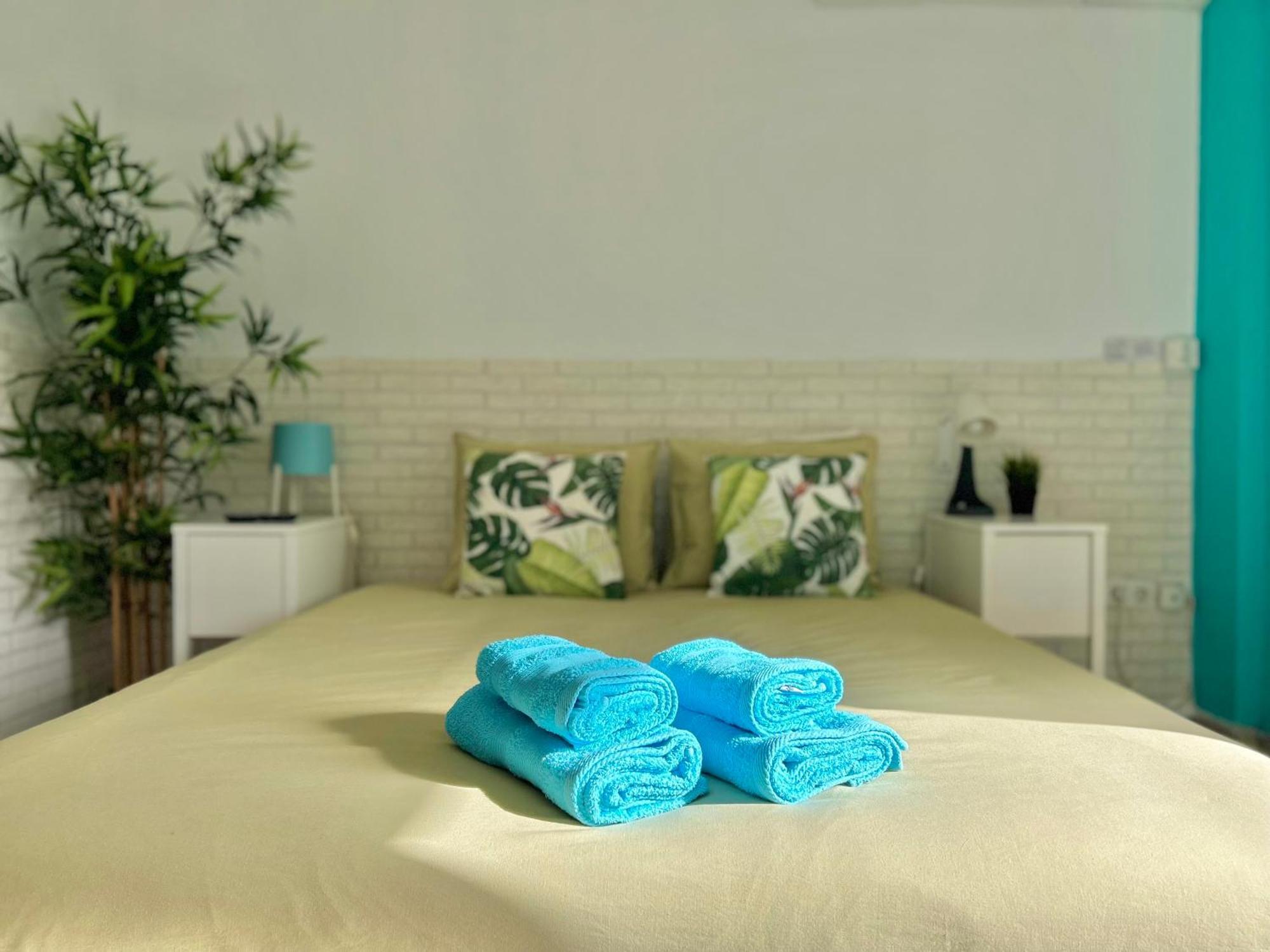 Hoja De Palma Apartment Беналмадена Екстериор снимка