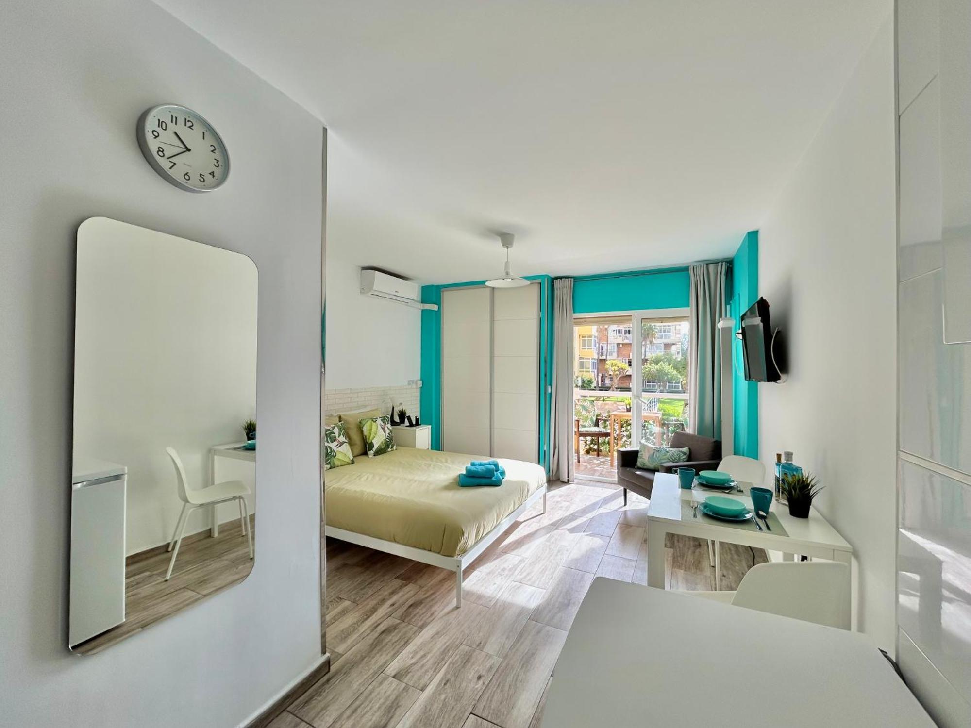 Hoja De Palma Apartment Беналмадена Екстериор снимка