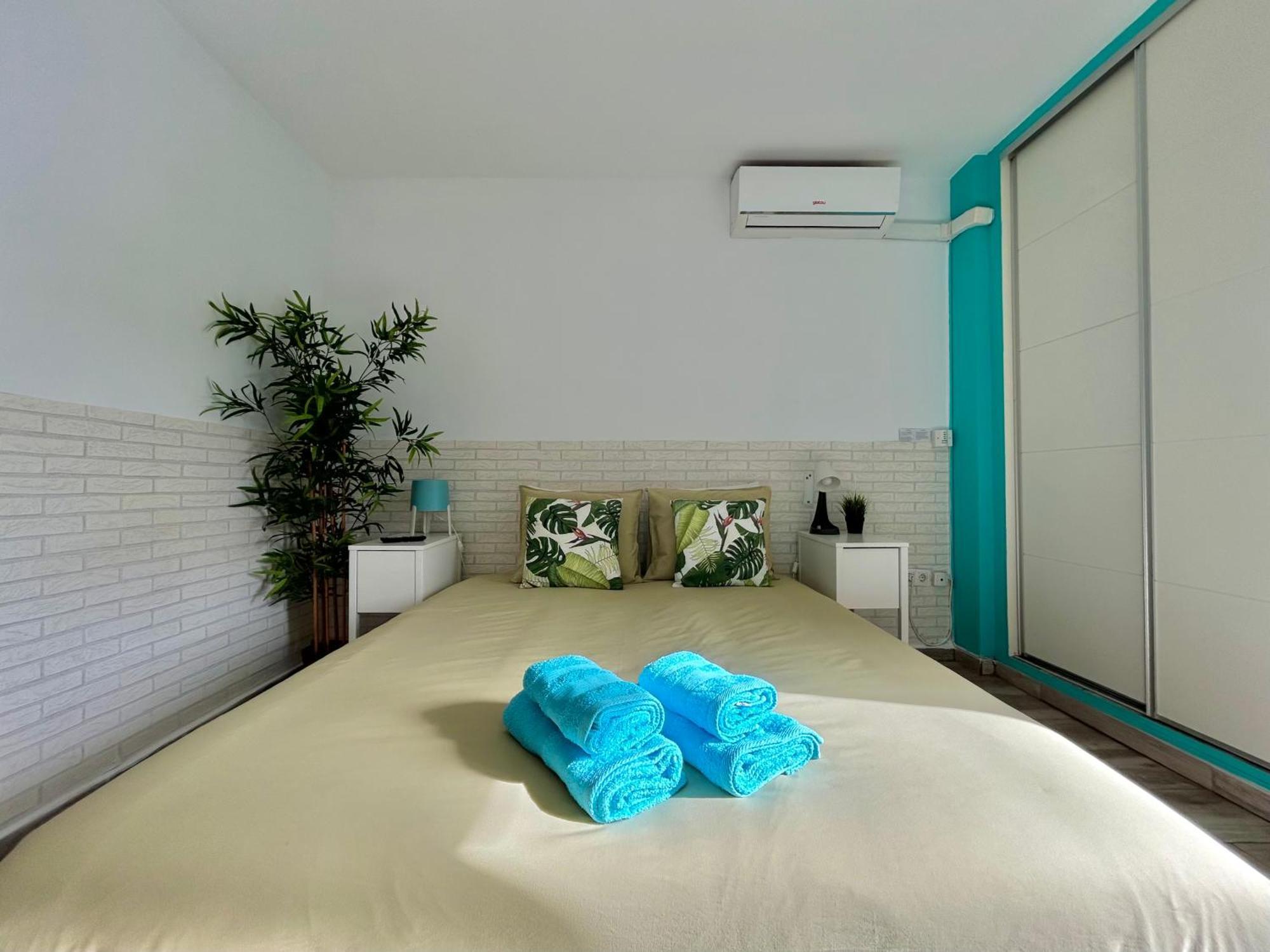 Hoja De Palma Apartment Беналмадена Екстериор снимка